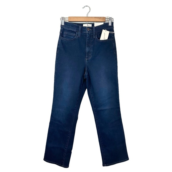Universal Thread Denim - Universal Thread High Rise Ankle Bootcut Jeans Dark Wash, New w/ Tags, Size 6